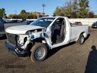 ✅ 2024 Chevrolet Silverado 1500 Work Truck • VIN: 3GCNAAEK3RG119186 • Лот: 84950425. Опубликован ранее на Copart с пробегом 22 295 миль. Бесплатный доступ к архиву аукционных продаж из США и подробный отчёт об истории автомобиля на DreamBid. Изображение 1.