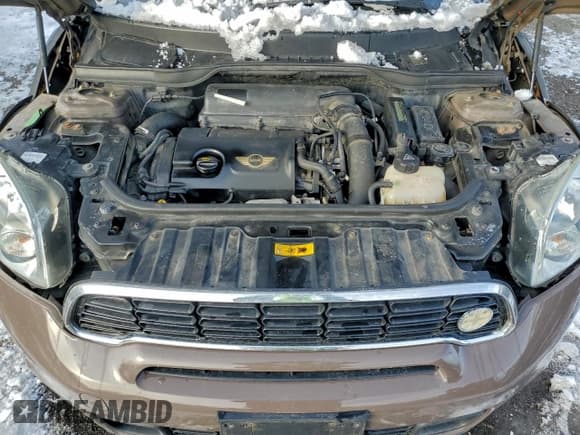 ✅ 2012 MINI Countryman S • VIN: WMWZC3C53CWL81042 • Lot: 95355005. Wystawiony na Copart z przebiegiem 135 325 mil. Bezpłatny archiwum sprzedaży aukcyjnych z USA i szczegółowy raport historii pojazdu na DreamBid. Zdjęcie 11.