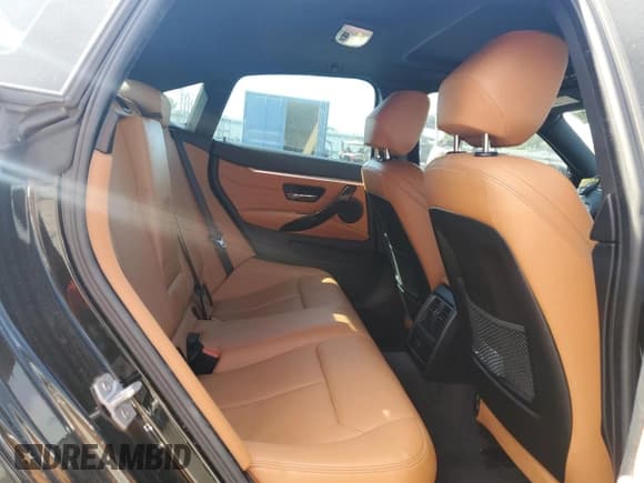 ✅ 2020 BMW 4 Series 430i xDrive • VIN: WBA4J3C05LBL11411 • Лот: 71267685. Опубликован ранее на Copart с пробегом 111 622 миль. Бесплатный доступ к архиву аукционных продаж из США и подробный отчёт об истории автомобиля на DreamBid. Изображение 10.