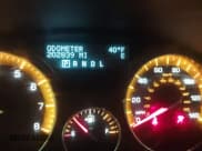 ✅ 2010 Saturn Outlook • VIN: 5GZLRVED8AJ205832 • Lot: 41161653. Wystawiony na IAAI z przebiegiem 202 839 mil. Bezpłatny archiwum sprzedaży aukcyjnych z USA i szczegółowy raport historii pojazdu na DreamBid. Zdjęcie 15.