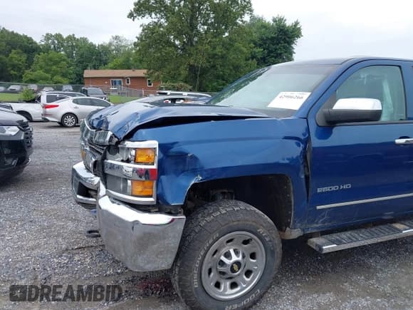 ✅ 2016 Chevrolet Silverado 2500HD Work Truck • VIN: 1GC2KUEG1GZ248084 • Лот: 42906266. Опубликован ранее на IAAI с пробегом 157 513 миль. Бесплатный доступ к архиву аукционных продаж из США и подробный отчёт об истории автомобиля на DreamBid. Изображение 6.