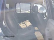 ✅ 2005 Ford Explorer XLS • VIN: 1FMZU62K35UB27124 • Lot: 41507988. Wystawiony na IAAI z przebiegiem 285 192 mil. Bezpłatny archiwum sprzedaży aukcyjnych z USA i szczegółowy raport historii pojazdu na DreamBid. Zdjęcie 8.