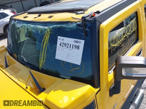 ✅ 2006 Hummer H2 • VIN: 5GRGN23U26H109997 • Лот: 42921198. Опубликован ранее на IAAI с пробегом 121 308 миль. Бесплатный доступ к архиву аукционных продаж из США и подробный отчёт об истории автомобиля на DreamBid. Изображение 6.