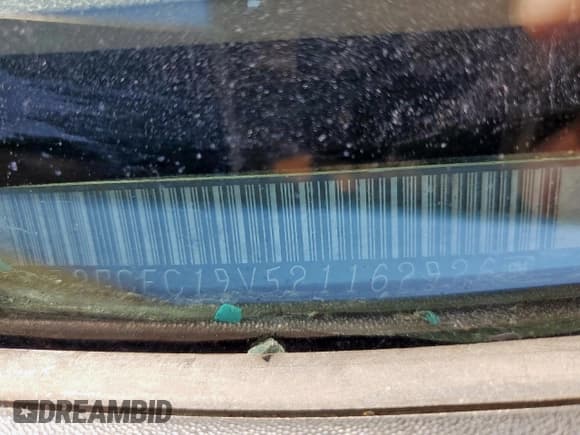 ✅ 2002 Chevrolet Silverado 1500 LS • VIN: 2GCEC19V521162926 • Лот: 91719365. Опубликован ранее на Copart с пробегом 285 894 миль. Бесплатный доступ к архиву аукционных продаж из США и подробный отчёт об истории автомобиля на DreamBid. Изображение 12.