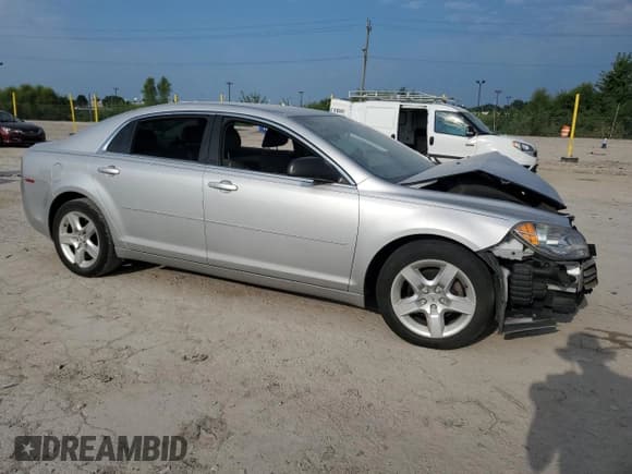 ✅ 2010 Chevrolet Malibu 1LS • VIN: 1G1ZB5EB6AF273458 • Lot: 69045635. Listed on Copart with 132,732 mi. Free auction sales archive from the USA and detailed vehicle history report at DreamBid. Image 4.