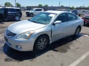 ✅ 2010 Nissan Altima Hybrid • VIN: 1N4CL2AP2AC111649 • Lot: 42489946. Wystawiony na IAAI z przebiegiem 273 349 mil. Bezpłatny archiwum sprzedaży aukcyjnych z USA i szczegółowy raport historii pojazdu na DreamBid. Zdjęcie 2.