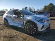 ✅ 2022 Volkswagen ID.4 Pro • VIN: WVGRMPE2XNP048629 • Lot: 79921583. Listed on Copart with 11,672 mi. Free auction sales archive from the USA and detailed vehicle history report at DreamBid. Image 4.