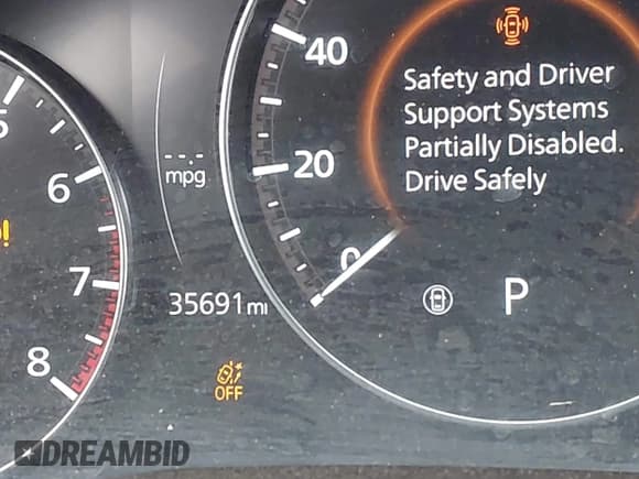 ✅ 2023 Mazda CX-50 S Premium Plus • VIN: 7MMVABEM0PN138970 • Lot: 42017075. Wystawiony na IAAI z przebiegiem 35 691 mil. Bezpłatny archiwum sprzedaży aukcyjnych z USA i szczegółowy raport historii pojazdu na DreamBid. Zdjęcie 7.