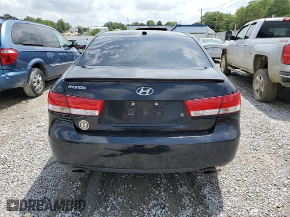 ✅ 2008 Hyundai Sonata SE • VIN: 5NPEU46F18H341094 • Лот: 65321874. Опубликован ранее на Copart с пробегом 218 523 миль. Бесплатный доступ к архиву аукционных продаж из США и подробный отчёт об истории автомобиля на DreamBid. Изображение 6.