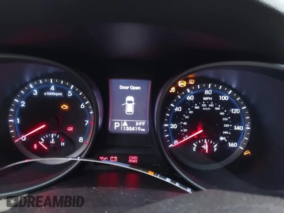 ✅ 2013 Hyundai Santa Fe Sport • VIN: 5XYZU3LBXDG016698 • Лот: 43553056. Опубликован ранее на IAAI с пробегом 135 419 миль. Бесплатный доступ к архиву аукционных продаж из США и подробный отчёт об истории автомобиля на DreamBid. Изображение 7.