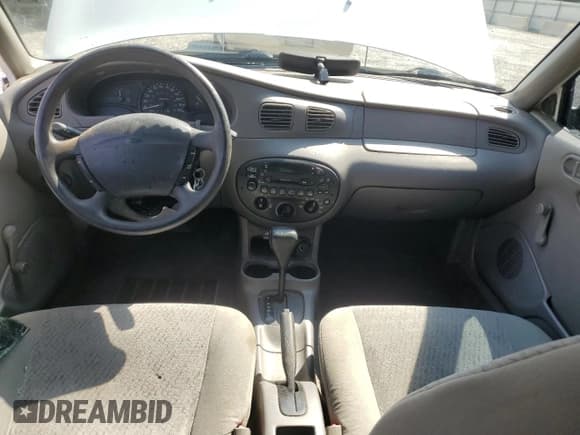 ✅ 1999 Ford Escort SE • VIN: 1FAFP13P3XW202641 • Лот: 54874825. Опубликован ранее на Copart с пробегом 136 767 миль. Бесплатный доступ к архиву аукционных продаж из США и подробный отчёт об истории автомобиля на DreamBid. Изображение 8.