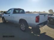 ✅ 2007 Dodge 1500 ST • VIN: 1D7HA16N17J575906 • Лот: 88506295. Опубликован ранее на Copart с пробегом 166 533 миль. Бесплатный доступ к архиву аукционных продаж из США и подробный отчёт об истории автомобиля на DreamBid. Изображение 2.