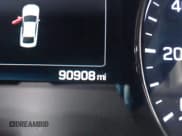 ✅ 2016 Hyundai Genesis 3.8L • VIN: KMHGN4JE2GU117966 • Lot: 41467680. Wystawiony na IAAI z przebiegiem 90 908 mil. Bezpłatny archiwum sprzedaży aukcyjnych z USA i szczegółowy raport historii pojazdu na DreamBid. Zdjęcie 15.