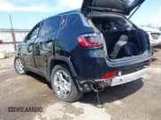 ✅ 2022 Jeep Compass Latitude • VIN: 3C4NJCBB4NT187403 • Lot: 42109722. Listed on IAAI with 50,088 mi. Free auction sales archive from the USA and detailed vehicle history report at DreamBid. Image 3.