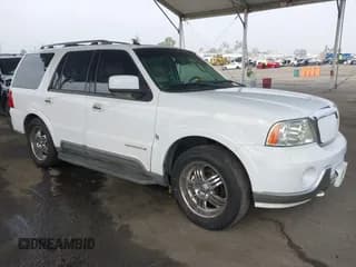 ✅ 2003 Lincoln Navigator Luxury • VIN: 5LMFU28R53LJ18053 • Lot: 42997889. Wystawiony na IAAI z przebiegiem 165 968 mil. Bezpłatny archiwum sprzedaży aukcyjnych z USA i szczegółowy raport historii pojazdu na DreamBid. Zdjęcie 1.