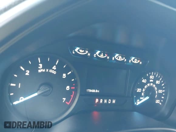 ✅ 2019 Ford F-150 XL • VIN: 1FTEW1CP7KKC29818 • Лот: 43116617. Опубликован ранее на IAAI с пробегом 175 485 миль. Бесплатный доступ к архиву аукционных продаж из США и подробный отчёт об истории автомобиля на DreamBid. Изображение 7.