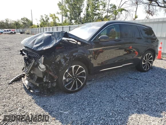 ✅ 2024 Lincoln Nautilus Black Label • VIN: 5LMPJ9J41RJ829791 • Lot: 58034915. Listed on Copart with 6,519 mi. Free auction sales archive from the USA and detailed vehicle history report at DreamBid. Image 1.