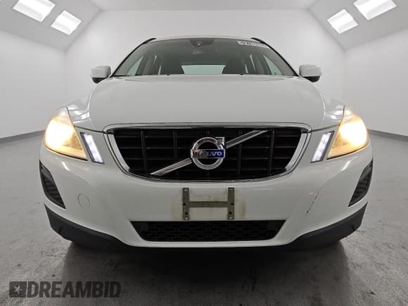 ✅ 2012 Volvo XC60 PZEV • VIN: YV4940DL6C2320655 • Lot: 70750985. Listed on Copart with 162,122 mi. Free auction sales archive from the USA and detailed vehicle history report at DreamBid. Image 5.