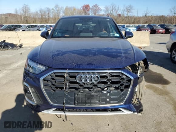 ✅ 2024 Audi Q5 S line Prestige • VIN: WA1FAAFY5R2024106 • Lot: 79076564. Wystawiony na Copart z przebiegiem 23 196 mil. Bezpłatny archiwum sprzedaży aukcyjnych z USA i szczegółowy raport historii pojazdu na DreamBid. Zdjęcie 5.