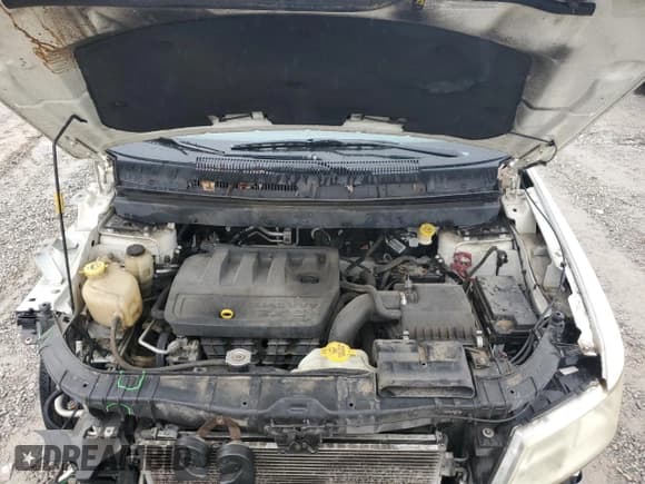 ✅ 2010 Dodge Journey SE • VIN: 3D4PG4FB0AT158615 • Lot: 90058575. Wystawiony na Copart z przebiegiem 222 802 mil. Bezpłatny archiwum sprzedaży aukcyjnych z USA i szczegółowy raport historii pojazdu na DreamBid. Zdjęcie 12.