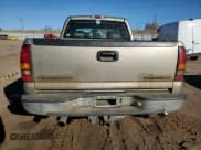 ✅ 2001 Chevrolet Silverado 2500HD LS • VIN: 1GCHK23UX1F192551 • Lot: 83001994. Wystawiony na Copart z przebiegiem 241 641 mil. Bezpłatny archiwum sprzedaży aukcyjnych z USA i szczegółowy raport historii pojazdu na DreamBid. Zdjęcie 6.