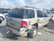 ✅ 2005 Ford Explorer XLT • VIN: 1FMZU73K45UB25032 • Lot: 42313925. Wystawiony na IAAI z przebiegiem 253 010 mil. Bezpłatny archiwum sprzedaży aukcyjnych z USA i szczegółowy raport historii pojazdu na DreamBid. Zdjęcie 4.