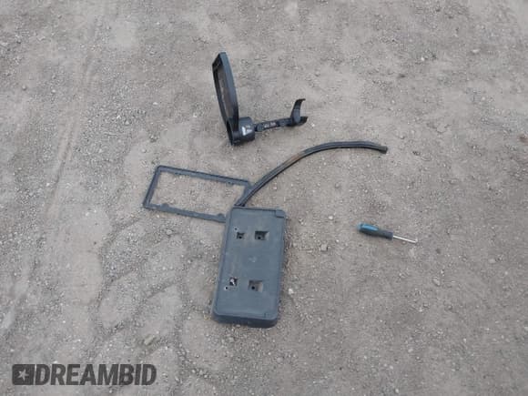 ✅ 2014 Jeep Cherokee Latitude • VIN: 1C4PJLCS0EW154187 • Лот: 43659268. Опубликован ранее на IAAI с пробегом 119 235 миль. Бесплатный доступ к архиву аукционных продаж из США и подробный отчёт об истории автомобиля на DreamBid. Изображение 12.