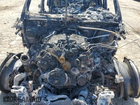 ✅ 2016 Land Rover Range Rover HSE • VIN: SALGS2PF2GA282427 • Лот: 71820135. Опубликован ранее на Copart с пробегом Не указан. Бесплатный доступ к архиву аукционных продаж из США и подробный отчёт об истории автомобиля на DreamBid. Изображение 12.