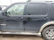 ✅ 2006 Ford Explorer Eddie Bauer • VIN: 1FMEU648X6UB42219 • Lot: 41549910. Listed on IAAI with Not provided. Free auction sales archive from the USA and detailed vehicle history report at DreamBid. Image 14.