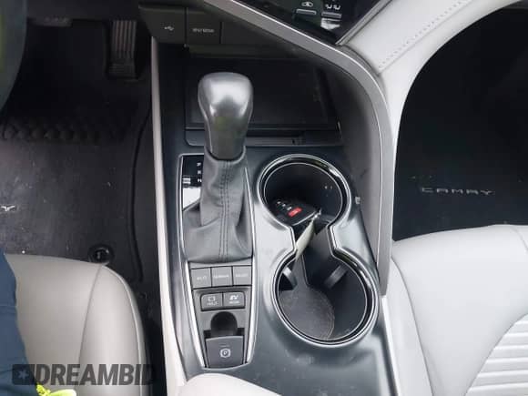 2020 Toyota Camry Hybrid SE с VIN 4T1G31AK7LU014336, выставлен на аукционе IAAI как лот 42370003 с пробегом 48 880 миль миль и . История ставок и продаж доступна на DreamBid. Изображение 11.