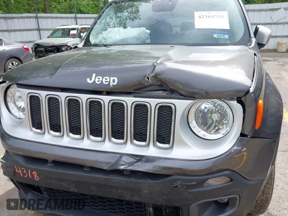 ✅ 2016 Jeep Renegade Limited • VIN: ZACCJBDT3GPD23151 • Lot: 42364318. Listed on IAAI with 103,915 mi. Free auction sales archive from the USA and detailed vehicle history report at DreamBid. Image 6.