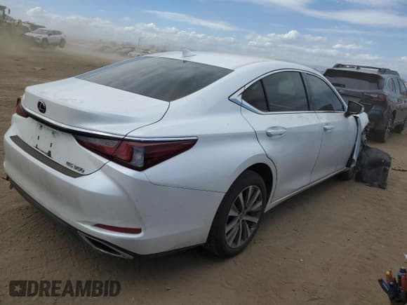 ✅ 2020 Lexus ES 350 Ultra Luxury • VIN: 58ACZ1B10LU063843 • Lot: 71532264. Wystawiony na Copart z przebiegiem 45 532 mil. Bezpłatny archiwum sprzedaży aukcyjnych z USA i szczegółowy raport historii pojazdu na DreamBid. Zdjęcie 3.