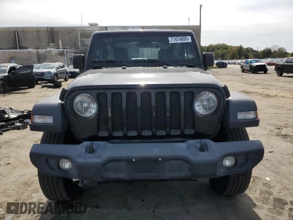 ✅ 2019 Jeep Wrangler Sport S • VIN: 1C4GJXAN8KW520459 • Lot: 71474693. Listed on Copart with 39,782 mi. Free auction sales archive from the USA and detailed vehicle history report at DreamBid. Image 5.