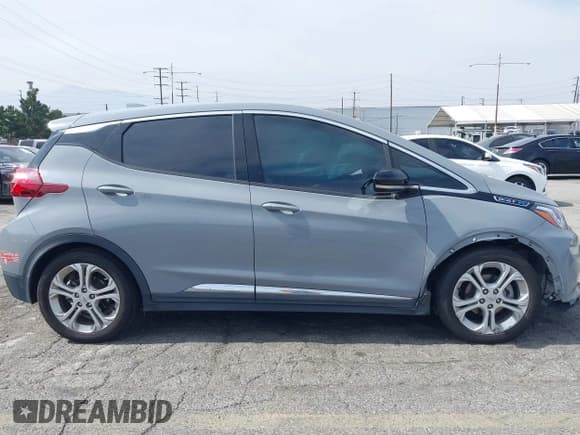 ✅ 2019 Chevrolet Bolt EV LT • VIN: 1G1FW6S06K4102223 • Lot: 42305594. Listed on IAAI with 136,966 mi. Free auction sales archive from the USA and detailed vehicle history report at DreamBid. Image 14.