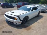 ✅ 2020 Dodge Challenger R/T Scat Pack Widebody • VIN: 2C3CDZFJ8LH110675 • Lot: 42404859. Wystawiony na IAAI z przebiegiem 70 878 mil. Bezpłatny archiwum sprzedaży aukcyjnych z USA i szczegółowy raport historii pojazdu na DreamBid. Zdjęcie 2.