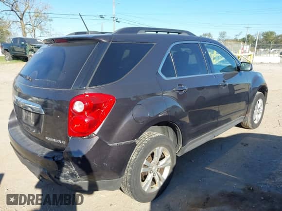 2015 Chevrolet Equinox LT z VIN 2GNALBEK7F6136778, wystawiony jako IAAI lot #43462651 z przebiegiem 222 837 mil mil oraz . Historia ofert i sprzedaży dostępna na DreamBid. Obrazek 4.