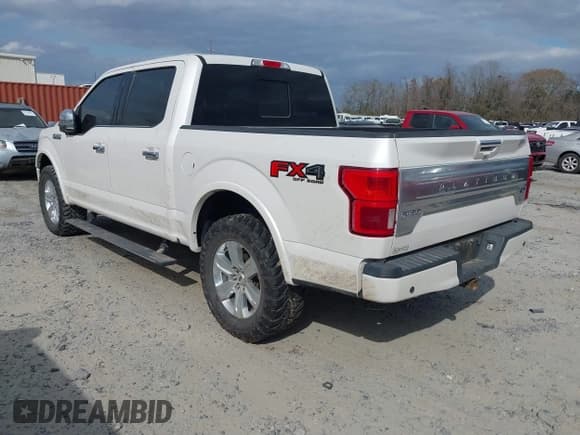 ✅ 2019 Ford F-150 XL • VIN: 1FTEW1E50KFC52913 • Lot: 41722691. Wystawiony na IAAI z przebiegiem 83 947 mil. Bezpłatny archiwum sprzedaży aukcyjnych z USA i szczegółowy raport historii pojazdu na DreamBid. Zdjęcie 3.