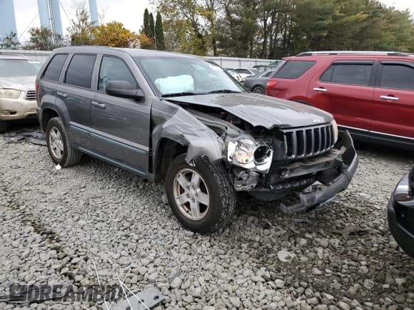 ✅ 2007 Jeep Grand Cherokee Laredo • VIN: 1J8GR48K87C636703 • Лот: 90370725. Опубликован ранее на Copart с пробегом 149 565 миль. Бесплатный доступ к архиву аукционных продаж из США и подробный отчёт об истории автомобиля на DreamBid. Изображение 4.