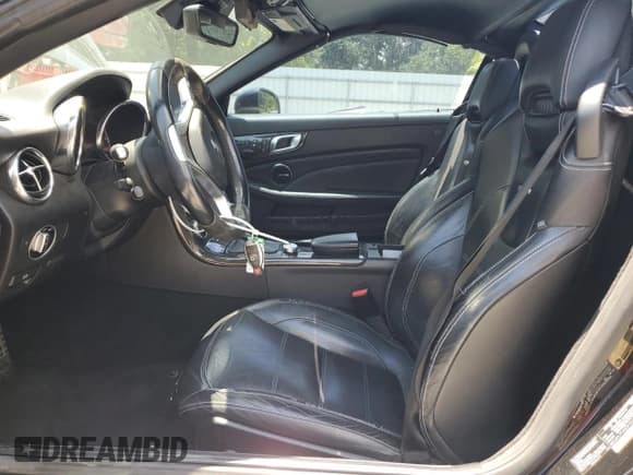 ✅ 2013 Mercedes-Benz SLK • VIN: WDDPK7FA5DF054131 • Lot: 59232624. Listed on Copart with 117,883 mi. Free auction sales archive from the USA and detailed vehicle history report at DreamBid. Image 7.