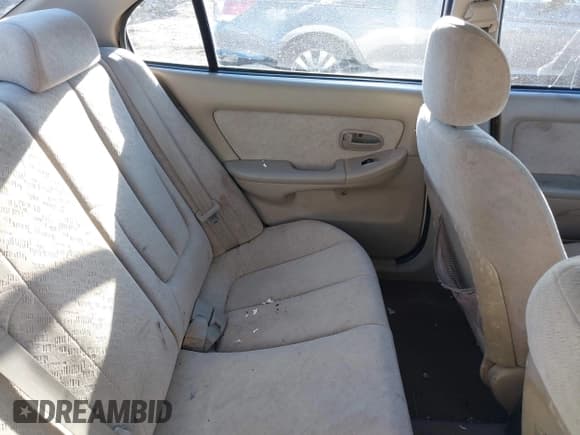 ✅ 2004 Hyundai Elantra GLS • VIN: KMHDN46D94U710657 • Lot: 41294510. Wystawiony na IAAI z przebiegiem 212 445 mil. Bezpłatny archiwum sprzedaży aukcyjnych z USA i szczegółowy raport historii pojazdu na DreamBid. Zdjęcie 8.