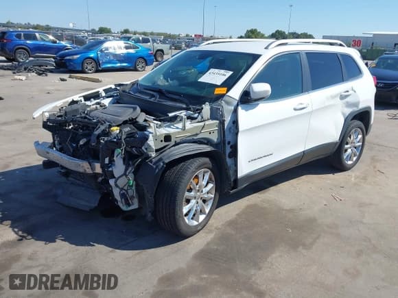 ✅ 2016 Jeep Cherokee Limited • VIN: 1C4PJLDB8GW165133 • Лот: 43435106. Опубликован ранее на IAAI с пробегом 179 303 миль. Бесплатный доступ к архиву аукционных продаж из США и подробный отчёт об истории автомобиля на DreamBid. Изображение 21.