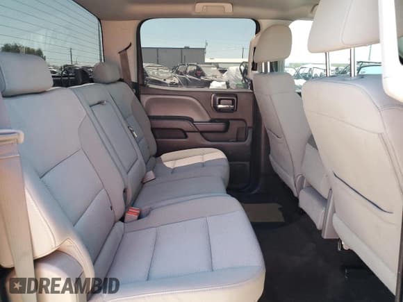 ✅ 2018 Chevrolet Silverado 1500 Custom • VIN: 3GCPCPEC3JG410015 • Лот: 61760294. Опубликован ранее на Copart с пробегом 55 293 миль. Бесплатный доступ к архиву аукционных продаж из США и подробный отчёт об истории автомобиля на DreamBid. Изображение 11.