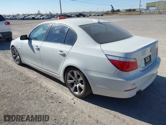 ✅ 2010 BMW 5 Series 535i • VIN: WBANW1C58AC165700 • Lot: 43703405. Listed on IAAI with 214,744 mi. Free auction sales archive from the USA and detailed vehicle history report at DreamBid. Image 3.