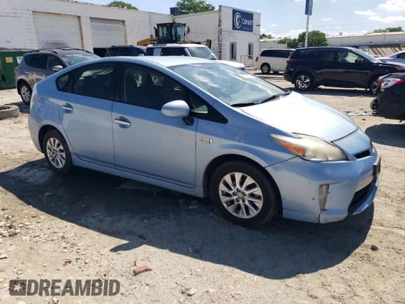 ✅ 2014 Toyota Prius • VIN: JTDKN3DP1E3058563 • Lot: 55855275. Listed on Copart with Not provided. Free auction sales archive from the USA and detailed vehicle history report at DreamBid. Image 4.