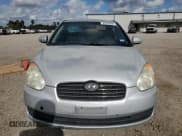 ✅ 2010 Hyundai Accent GLS • VIN: KMHCN4AC6AU462809 • Лот: 86384904. Опубликован ранее на Copart с пробегом 183 898 миль. Бесплатный доступ к архиву аукционных продаж из США и подробный отчёт об истории автомобиля на DreamBid. Изображение 5.