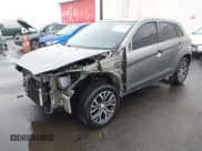 ✅ 2018 Mitsubishi Outlander ES • VIN: JA4AR3AU6JU017077 • Lot: 43519884. Listed on IAAI with 81,983 mi. Free auction sales archive from the USA and detailed vehicle history report at DreamBid. Image 20.