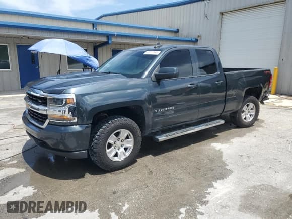✅ 2019 Chevrolet Silverado 1500 LT • VIN: 2GCVKPEC2K1114004 • Lot: 60217545. Wystawiony na Copart z przebiegiem 171 328 mil. Bezpłatny archiwum sprzedaży aukcyjnych z USA i szczegółowy raport historii pojazdu na DreamBid. Zdjęcie 1.