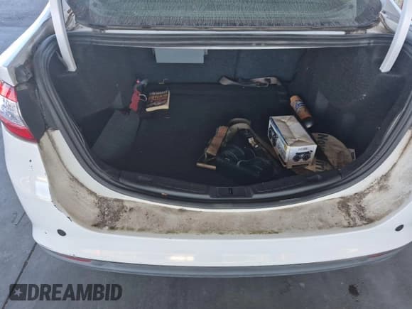 ✅ 2014 Ford Fusion S • VIN: 3FA6P0G74ER101256 • Лот: 43842170. Опубликован ранее на IAAI с пробегом 56 671 миль. Бесплатный доступ к архиву аукционных продаж из США и подробный отчёт об истории автомобиля на DreamBid. Изображение 51.