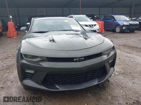 ✅ 2018 Chevrolet Camaro 2SS • VIN: 1G1FH1R75J0137261 • Lot: 42518952. Listed on IAAI with 76,288 mi. Free auction sales archive from the USA and detailed vehicle history report at DreamBid. Image 12.