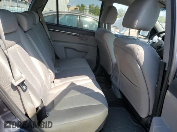 ✅ 2009 Hyundai Santa Fe GL 5Pass • VIN: 5NMSG13E99H322649 • Lot: 69105125. Listed on Copart with 282,108 mi. Free auction sales archive from the USA and detailed vehicle history report at DreamBid. Image 11.